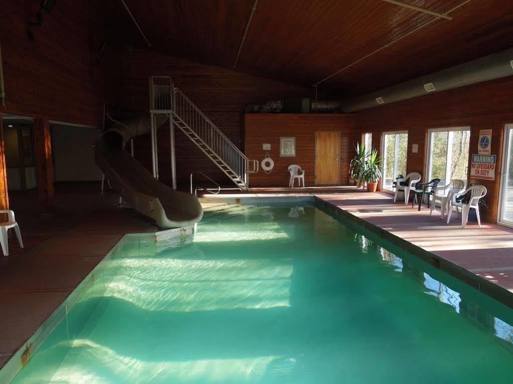 Baymont By Wyndham Essex Burlington Area Hotell Exteriör bild