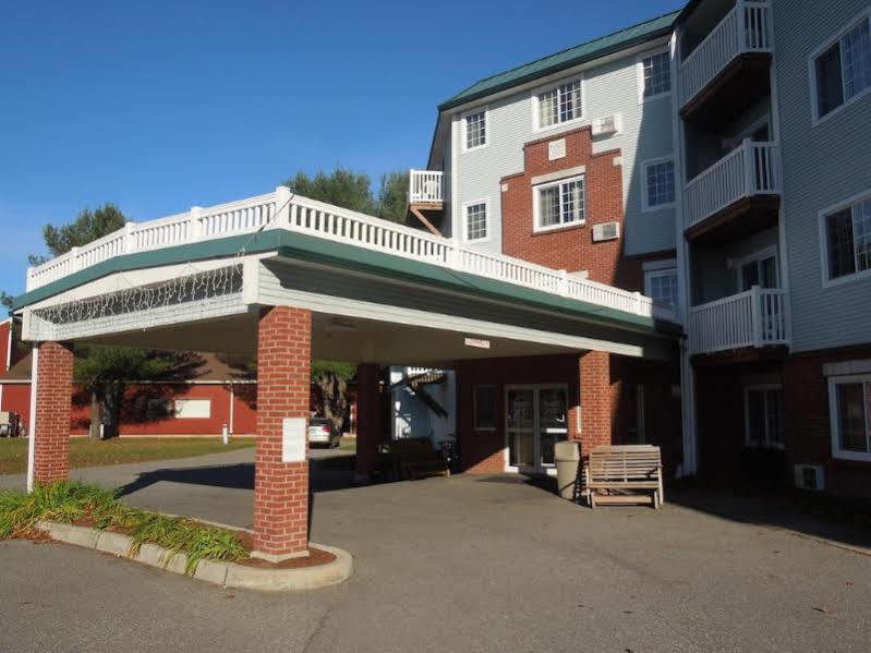 Baymont By Wyndham Essex Burlington Area Hotell Exteriör bild